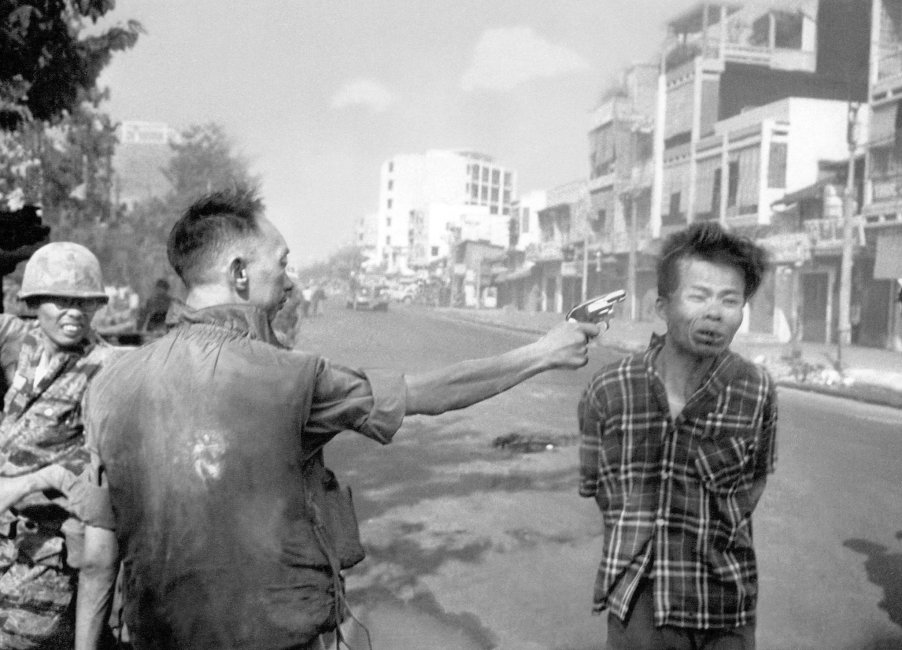 vietnam execution.jpg