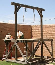 220px-Tombstone_courthouse_gallows (2).jpg