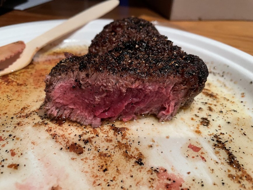 steak-i-cooked-does-it-seem-undercooked-v0-rhpcjdqqswg81.jpg