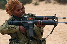 220px-Flickr_-_Israel_Defense_Forces_-_Female_Soldiers_Practice_Shooting_(1).jpg