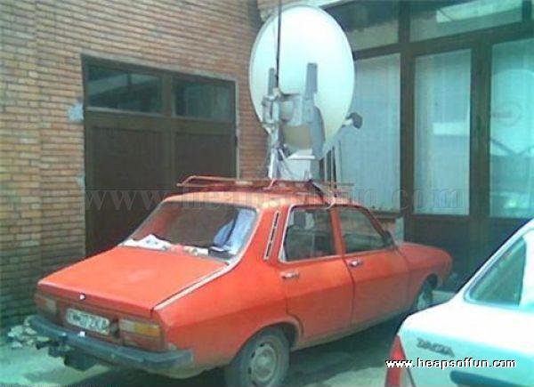 funny_car_satellite_dish_m1001.jpg