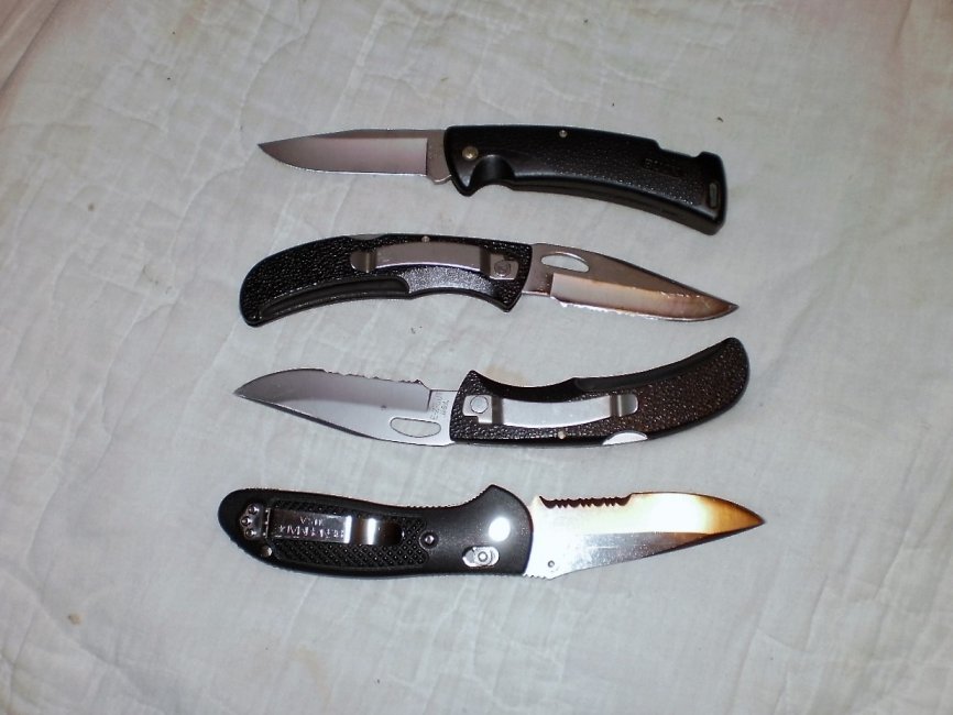 Knives.JPG