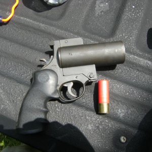 12 gauge flare pistol