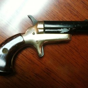 Colt 22 Derringer Right