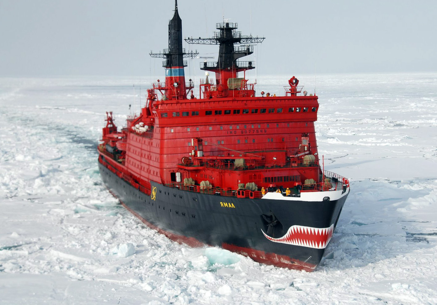 Yamal-Ice-Breaker-basurama.org-CC-BY-NC-SA-3.0.jpg