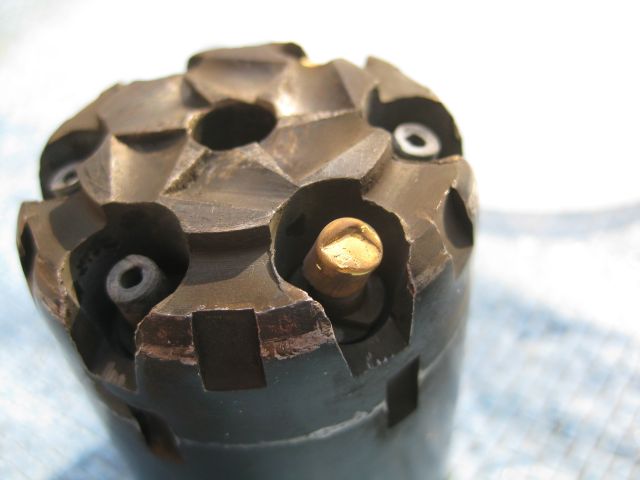 022013-cylinder-with-cap.jpg