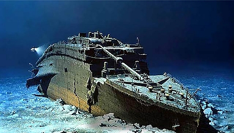 titanic-ship-wreck.jpg