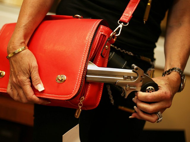 woman-concealed-carry-gun-purse-getty-640x480.jpg