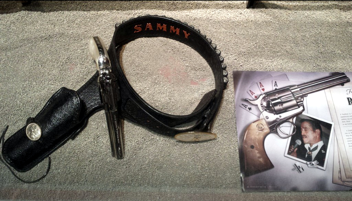sammy-davis-jr-custom-gunbelt-and-colt.jpg