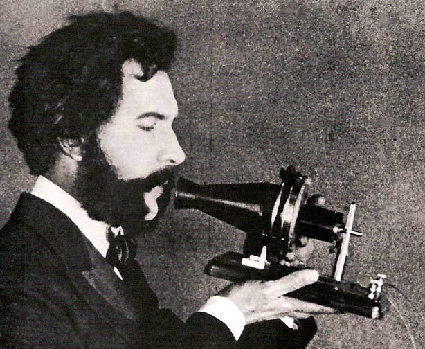 Actor_portraying_Alexander_Graham_Bell_in_an_AT%26T_promotional_film_%281926%29.jpg